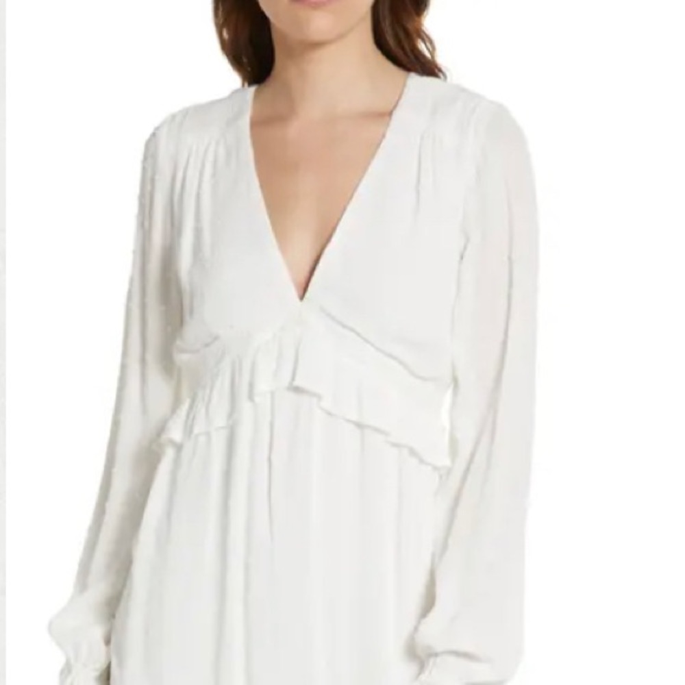 ❤️ PAIGE ODELSIE DRESS WHITE/ S ❤️